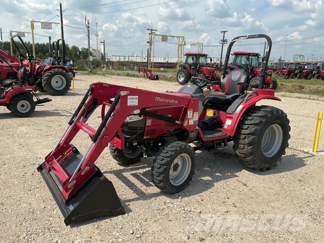 Mahindra 1626H コンパクトトラクター