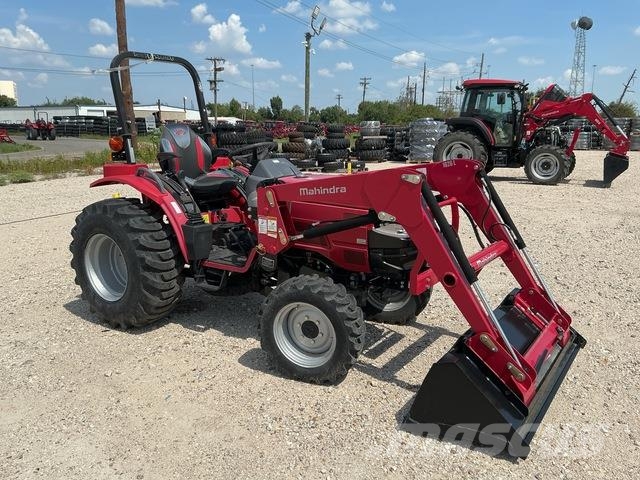 Mahindra 1626H コンパクトトラクター