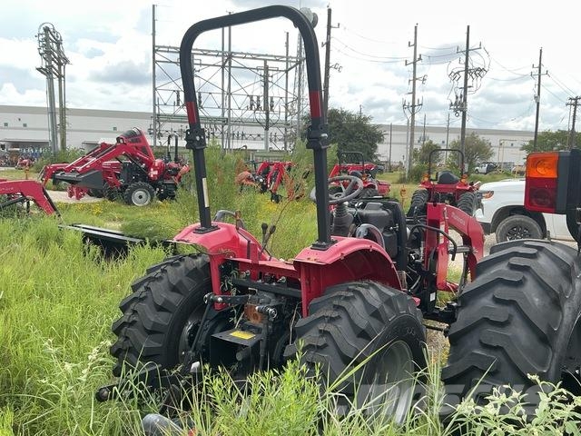 Mahindra 1635 소형 트랙터