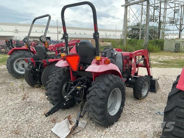 Mahindra 1635 Compact tractors