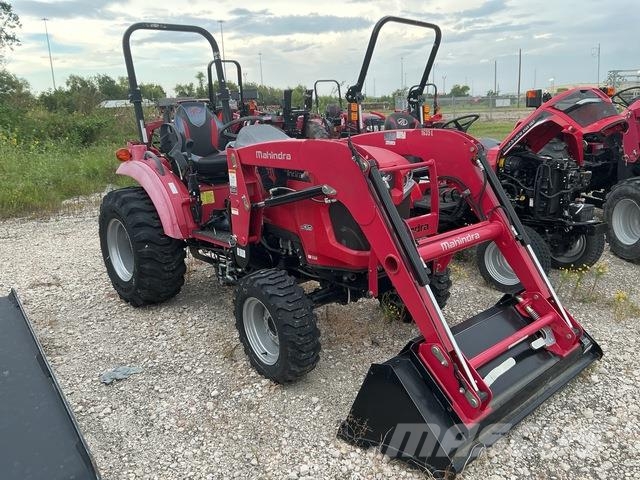 Mahindra 1635 Compact tractors
