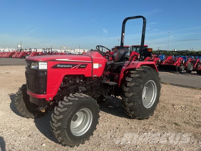 Mahindra 4540 Compact tractors