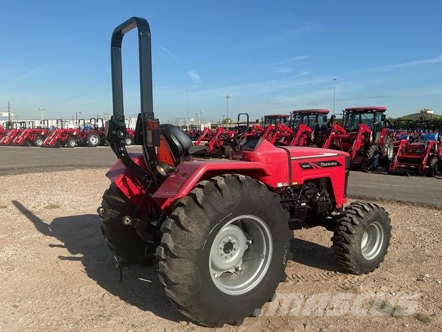 Mahindra 4540 جرارات مدمجة