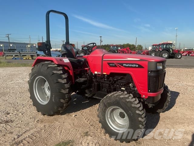 Mahindra 4540 جرارات مدمجة