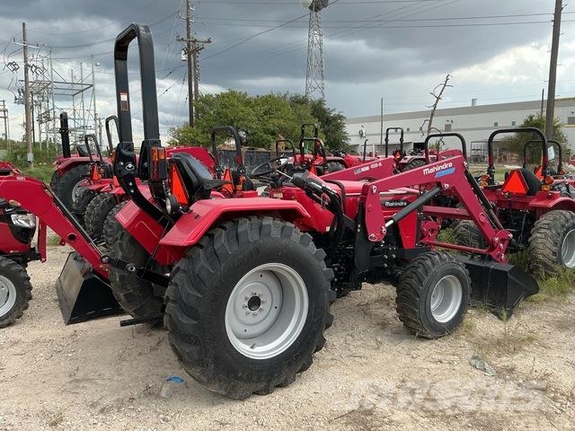Mahindra 4540 Compact tractors