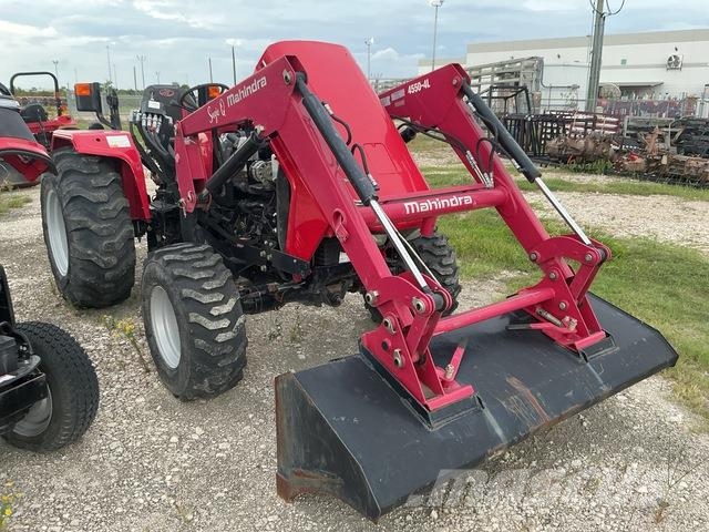 Mahindra 45404 Compact tractors