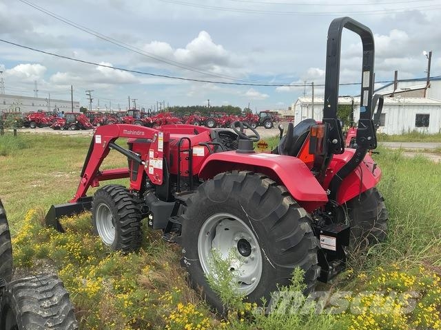 Mahindra 5145 Compact tractors