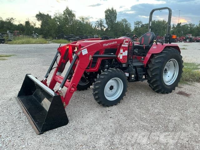 Mahindra 51454 Kompaktni (mali) traktori
