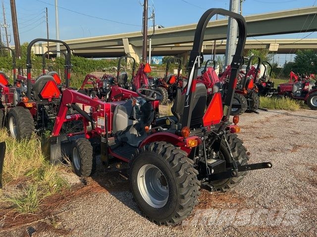 Mahindra MAX26XLG Трактори