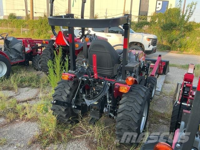Mahindra MAX26XLH جرارات مدمجة