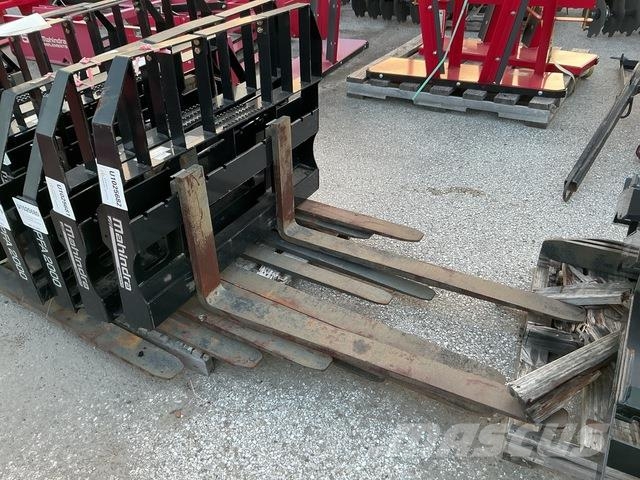 Mahindra PFA4000 Sonstige Baumaschinen