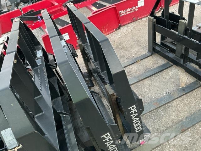 Mahindra PFA4000 Entreprenad - Övrigt