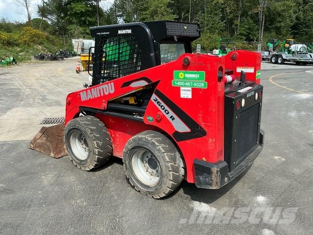 Manitou 2600R Skid steer loaders