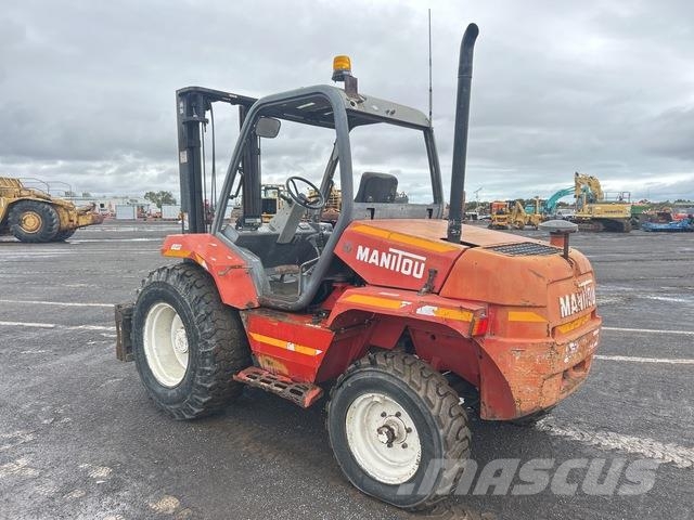 Manitou M30-2 Terrenggående gaffeltruck
