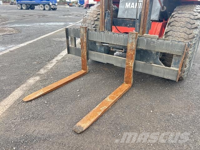 Manitou M30-2 Terrenggående gaffeltruck
