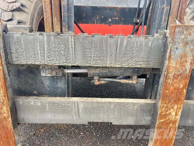 Manitou M30-2 Terrenggående gaffeltruck