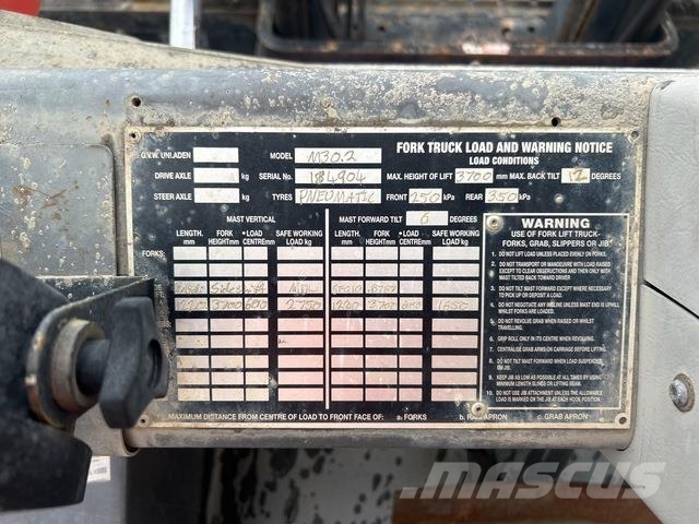 Manitou M30-2 Terrenggående gaffeltruck