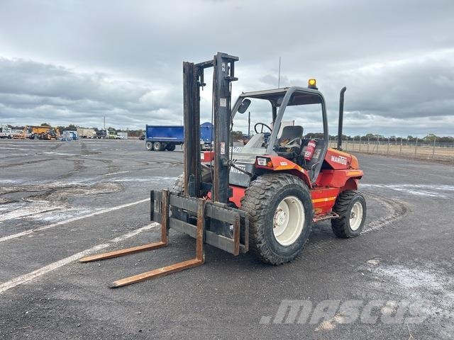 Manitou M30-2 Terrenggående gaffeltruck