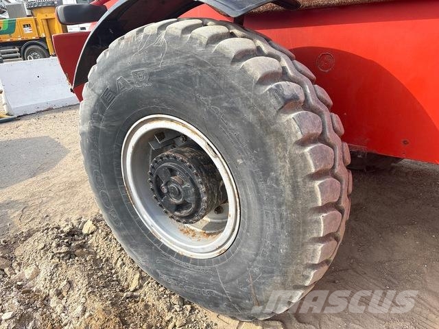 Manitou MHT10180 Телескопічні навантажувачі