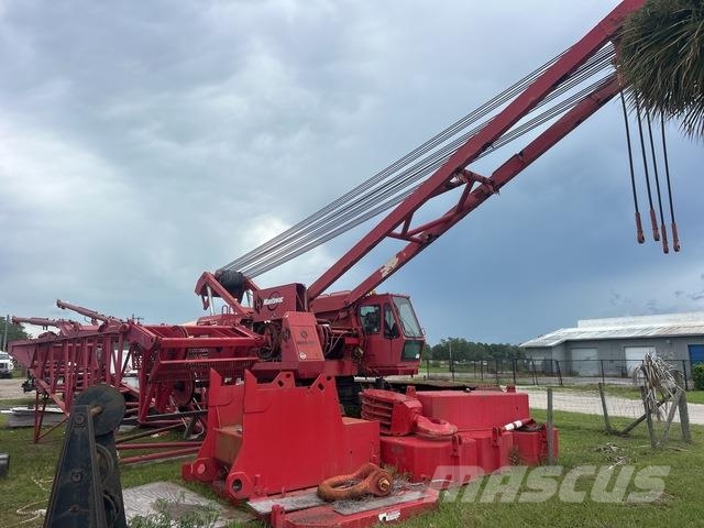 Manitowoc 888 رافعات مجنزرة