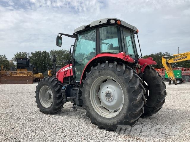 Massey Ferguson 5612 Traktori