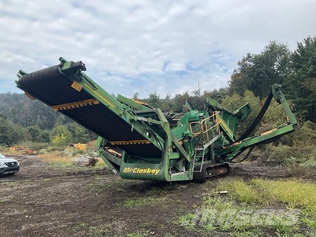 McCloskey R155 Bivtec Screeners
