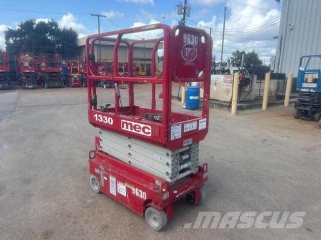 MEC 1330SE Scissor lifts