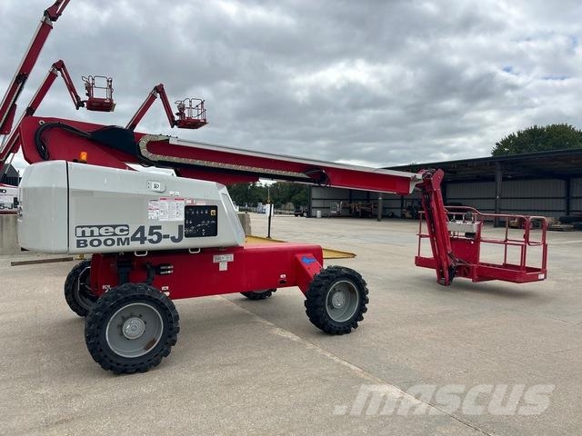 MEC 45-J Telescopic boom lifts