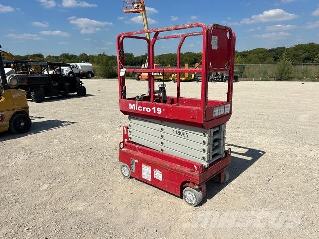 MEC Micro 19 Elevadores de tesoura