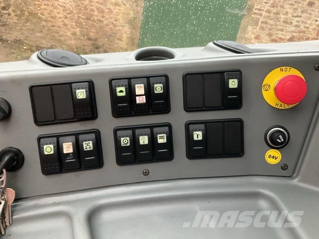 Menzi Muck M515 Crawler excavators
