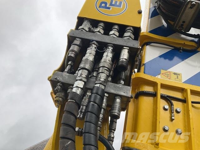 Menzi Muck M515 Crawler excavators