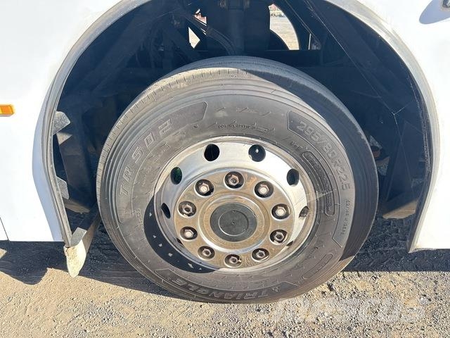 Mercedes-Benz 0500 RF Maszyny budowlane - Inne