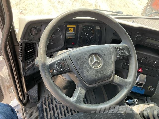 Mercedes-Benz ACTROS 4048 Φορτηγά με Γερανό
