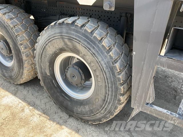 Mercedes-Benz ACTROS 4048 Φορτηγά με Γερανό