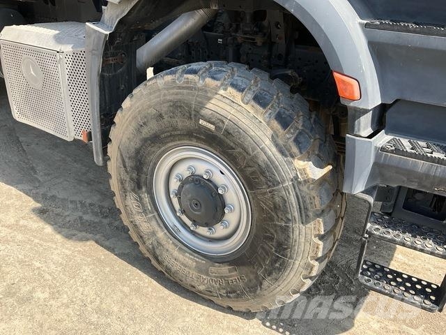 Mercedes-Benz ACTROS 4048 Φορτηγά με Γερανό