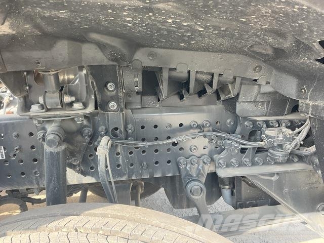 Mercedes-Benz Arocs 4240 شاحنات بمقصورة وهيكل