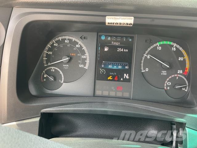 Mercedes-Benz Arocs 4240 شاحنات بمقصورة وهيكل