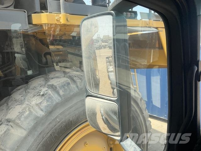 Mercedes-Benz Arocs 4240 キャブ付きシャーシ