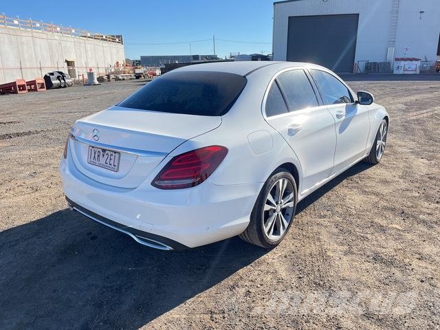 Mercedes-Benz C200 Cars