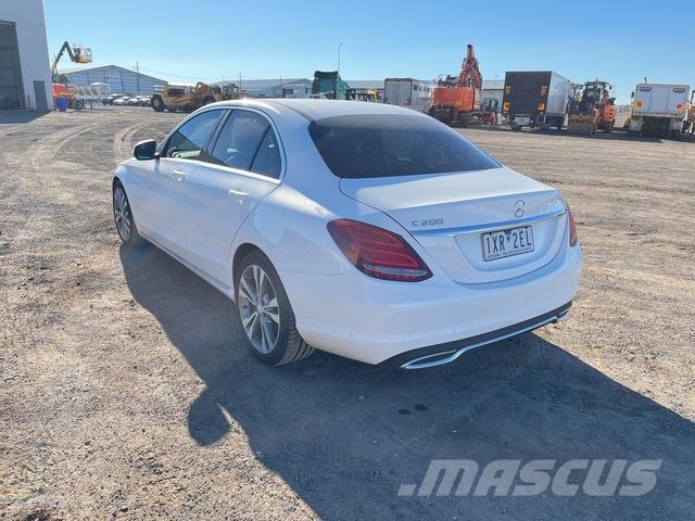 Mercedes-Benz C200 Cars