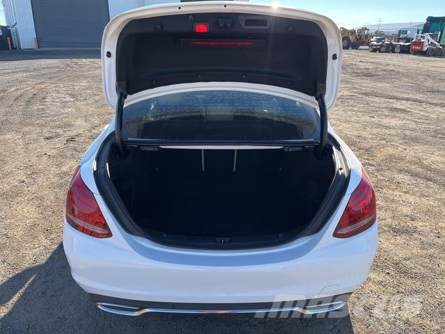 Mercedes-Benz C200 Cars