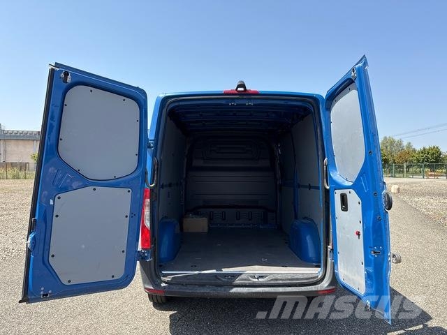 Mercedes-Benz Sprinter 211 CDi Dostavna vozila / kombiji
