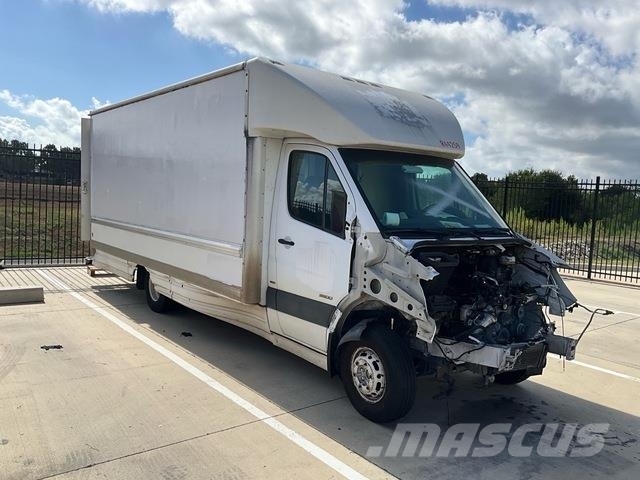 Mercedes-Benz Sprinter 3500 Furgons