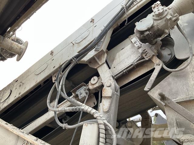 Metso LT300HP Pulverisierer