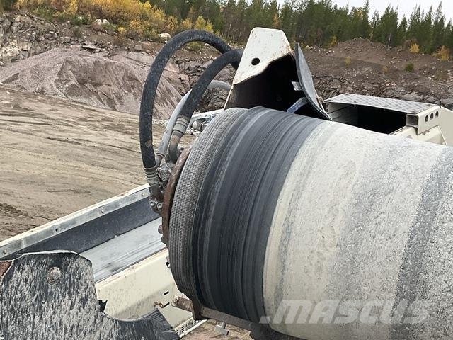 Metso LT300HP Pulverisierer