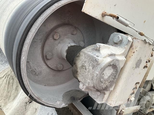 Metso LT300HP Pulverisierer