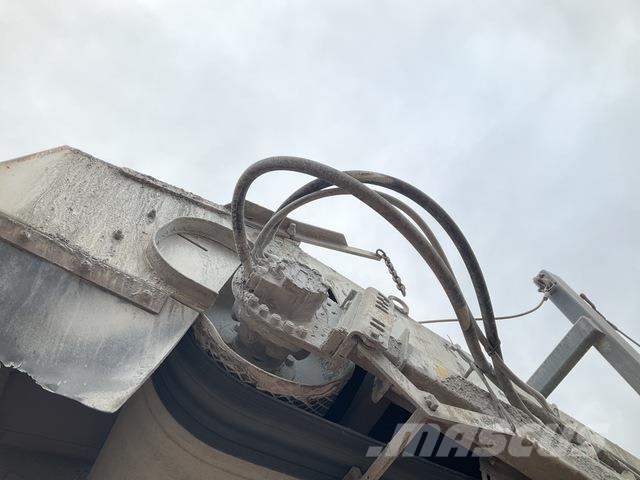 Metso LT300HP Pulverisierer
