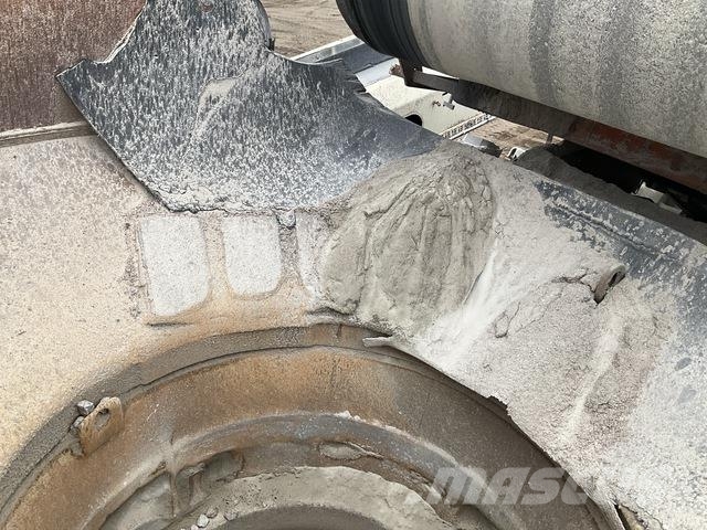 Metso LT300HP Pulverisierer