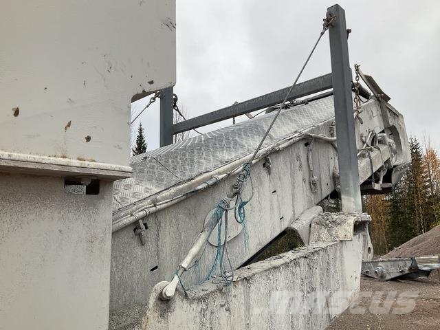 Metso LT300HP Pulverisierer