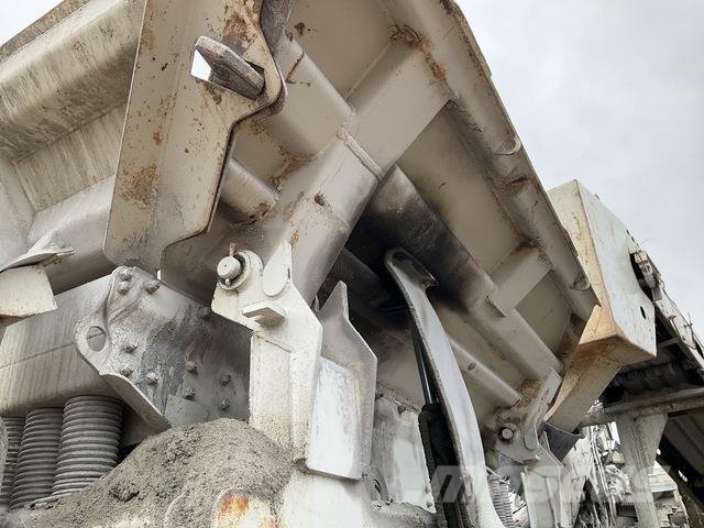 Metso LT300HP Pulverisierer